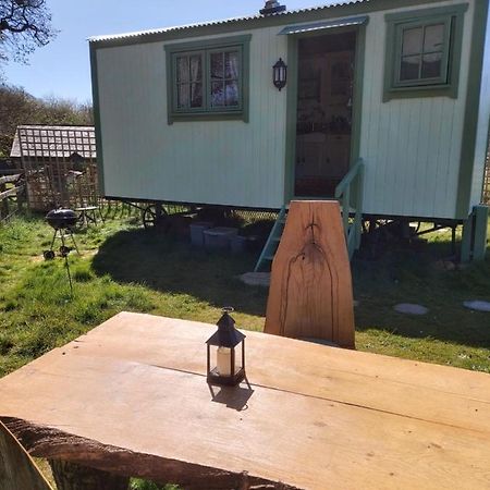 The Old Mill Shepherds Hut Okehampton Bagian luar foto