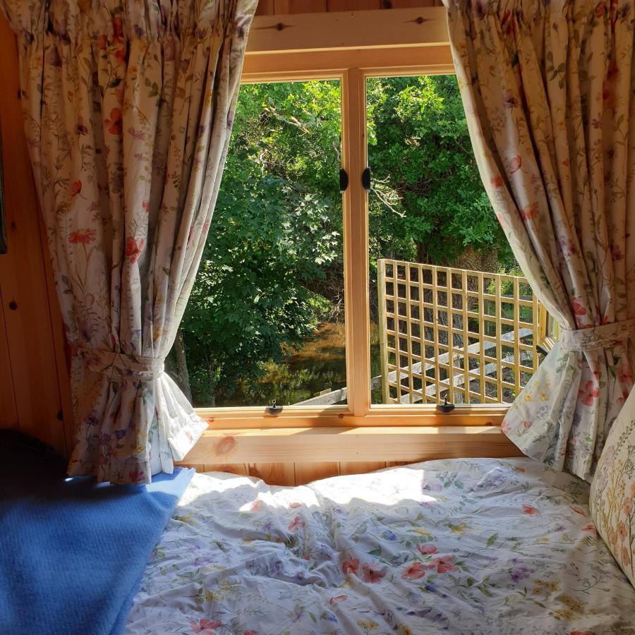 The Old Mill Shepherds Hut Okehampton Bagian luar foto